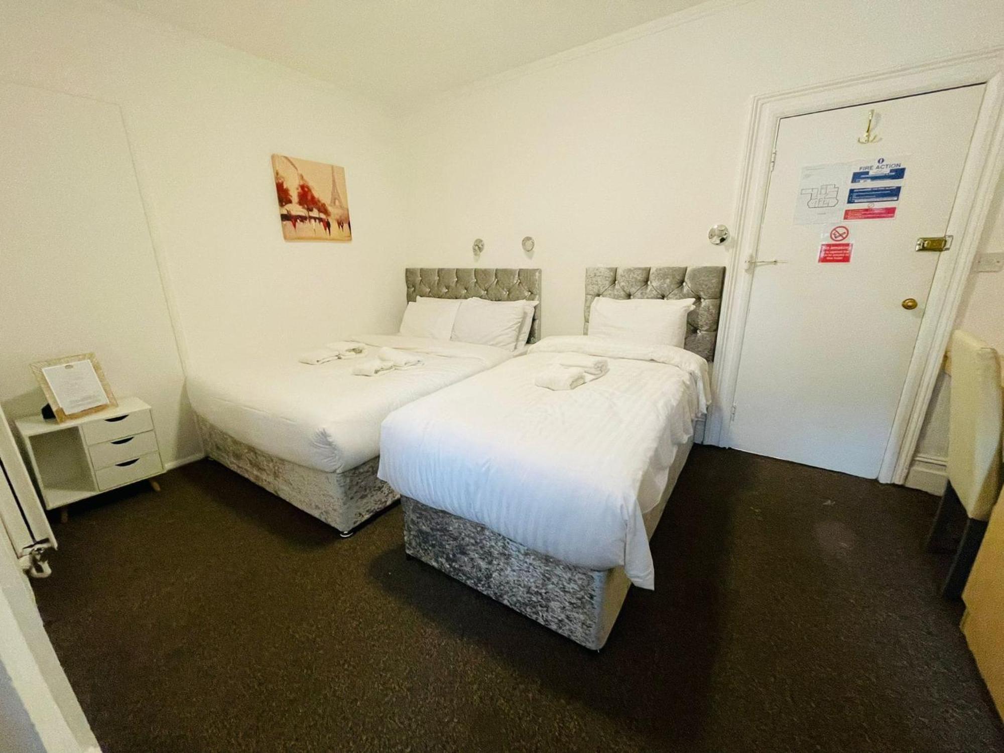 Star Hotel, South Leicester Ngoại thất bức ảnh