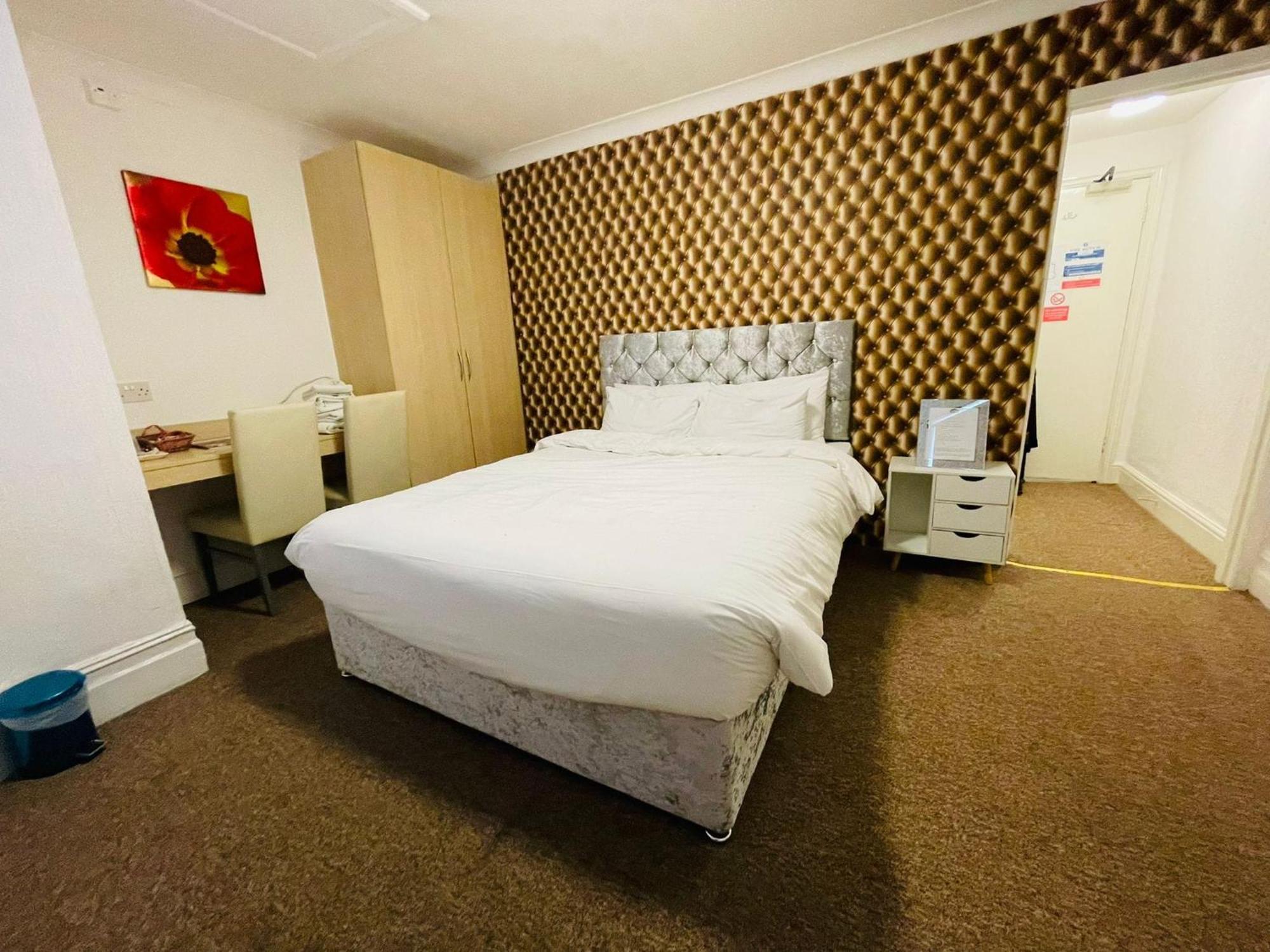 Star Hotel, South Leicester Ngoại thất bức ảnh