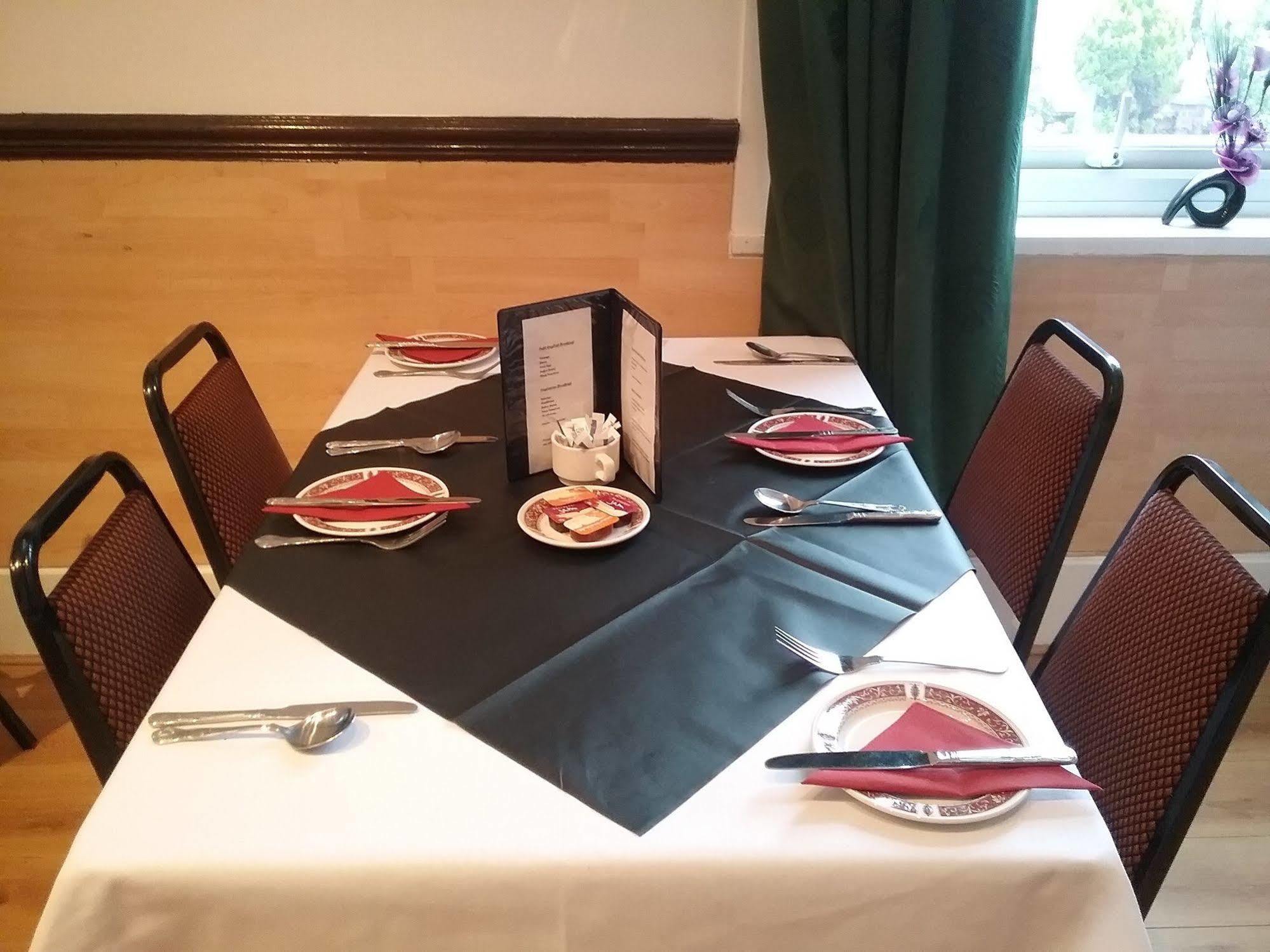 Star Hotel, South Leicester Ngoại thất bức ảnh